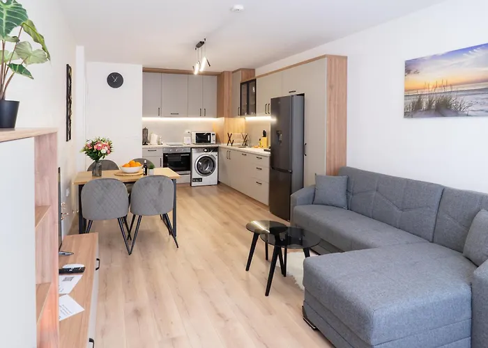 New Modern & Cozy With Free Parking Várna